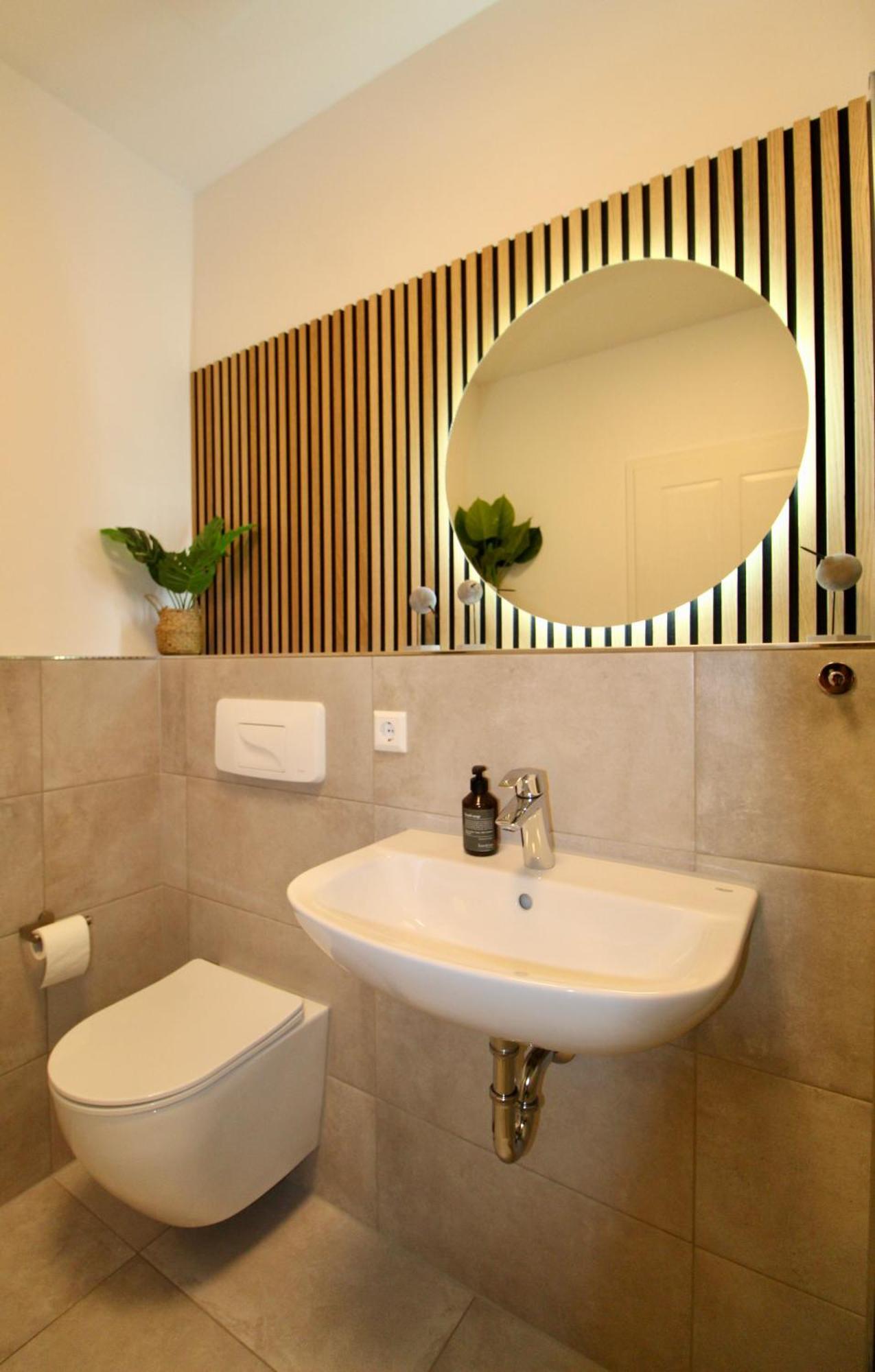 Апартаменты Zentrales Hochwertiges Gruenderzeit-apartment Thomasius *